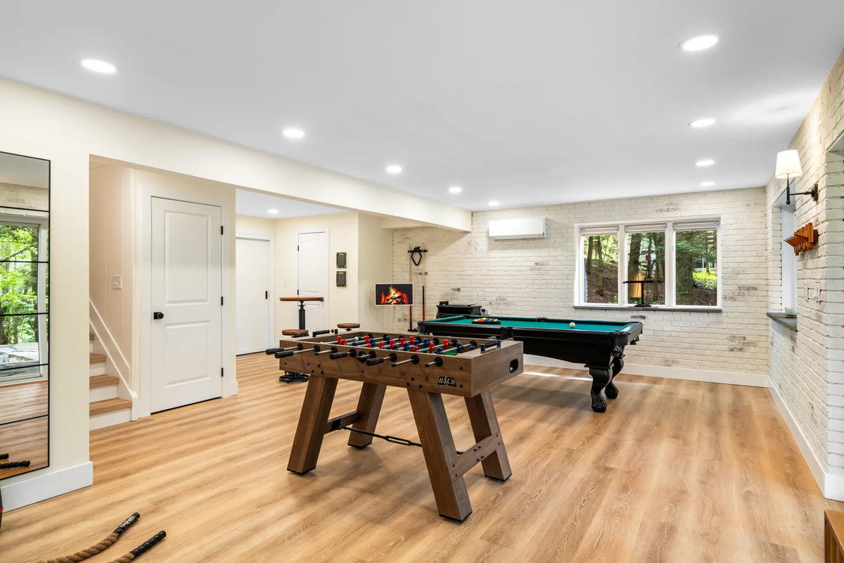 107-Robert-Ln-Gouldsboro-PA-18424-airbnb-110.webp